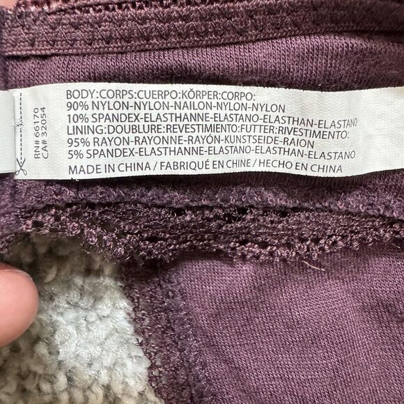 Out From Under Bralette Womens Medium Burgundy Lace Halter Urban Outfitters - Picture 6 of 11